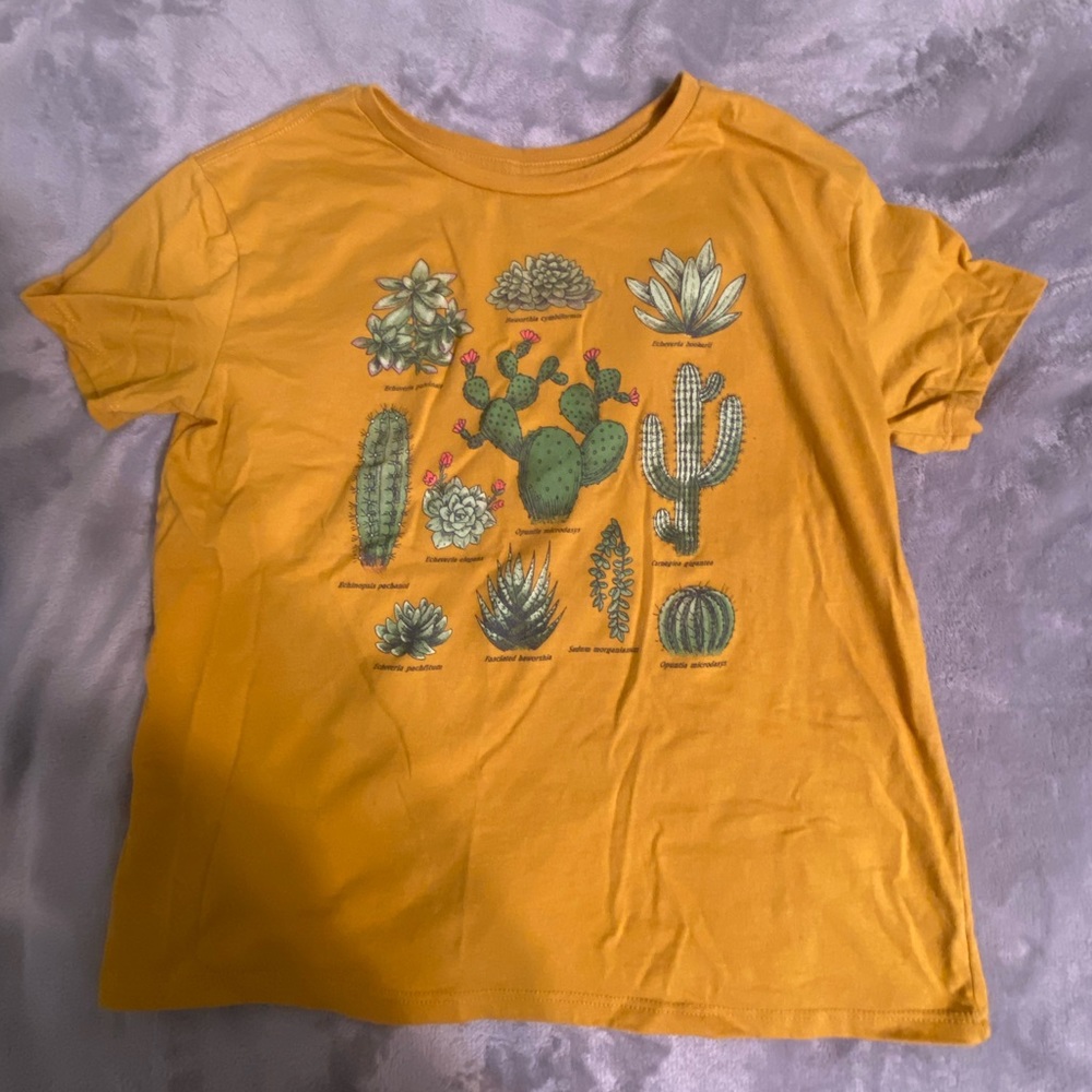 Medium, gold Fifth Sun T-Shirt